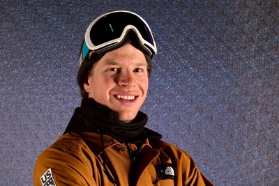 Aaron Blunck Poster 3050575