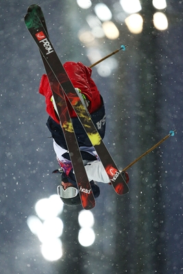Aaron Blunck Poster 3050578