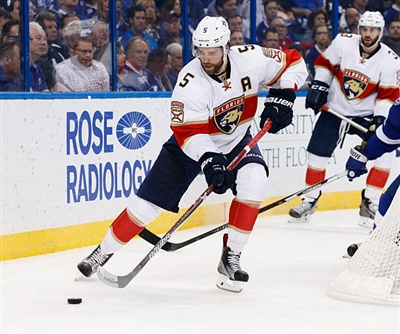 Aaron Ekblad Poster 3555109