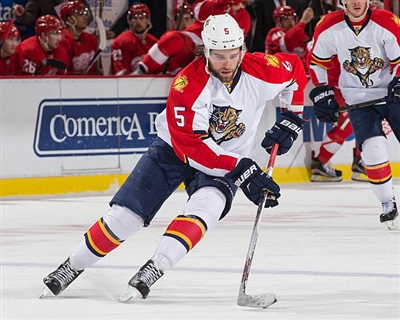 Aaron Ekblad Poster 3555165