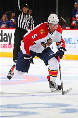 Aaron Ekblad Poster 3555200