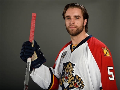 Aaron Ekblad Poster 3555328