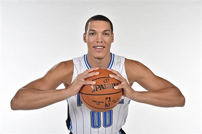 Aaron Gordon Poster 3398317