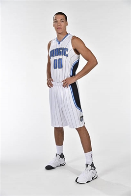 Aaron Gordon Poster 3398325