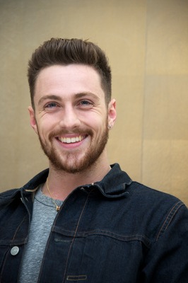 Aaron Taylor Johnson Poster 2431260