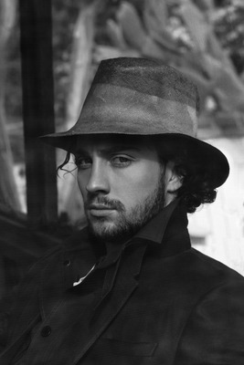Aaron Taylor Johnson Poster 2479754