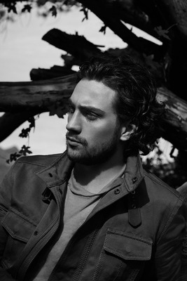 Aaron Taylor Johnson Poster 2479757
