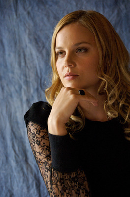 Abbie Cornish Poster 2234915