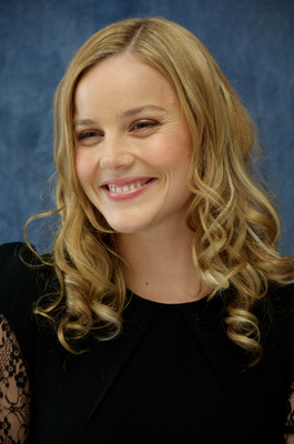 Abbie Cornish Poster 2234916