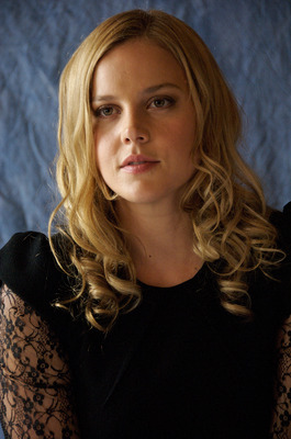 Abbie Cornish Poster 2234919