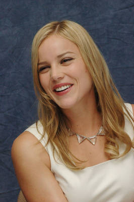 Abbie Cornish Poster 2290865