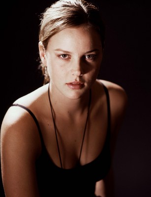 Abbie Cornish Poster 2355798