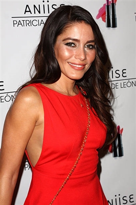 Adriana Leon Poster 3698302