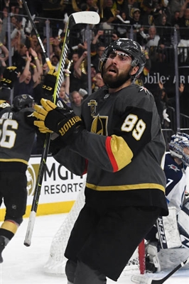 Alex Tuch Poster 3568654