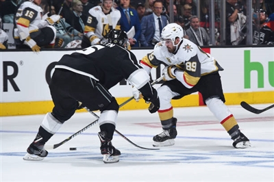 Alex Tuch Poster 3568678