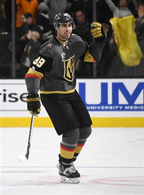 Alex Tuch Poster 3568702