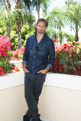 Alexander Skarsgard Poster 2354794