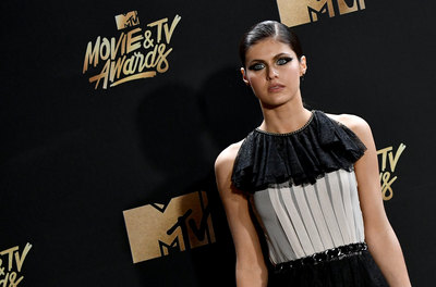 Alexandra Daddario Poster 2710331