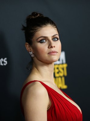 Alexandra Daddario Poster 3714653