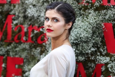 Alexandra Daddario Poster 3840882