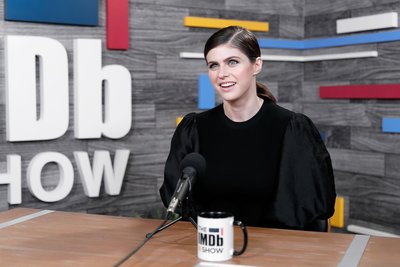 Alexandra Daddario Poster 3840988