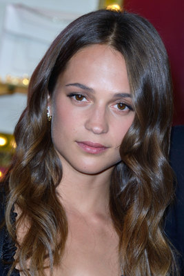 Alicia Vikander Poster 2730650