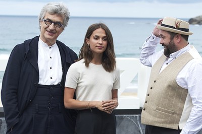Alicia Vikander Poster 2768864