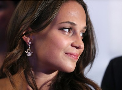 Alicia Vikander Poster 2768867