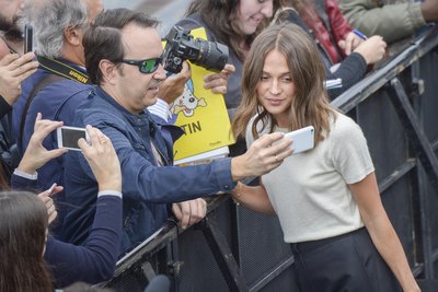 Alicia Vikander Poster 2768940