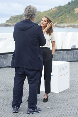 Alicia Vikander Poster 2768997
