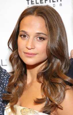 Alicia Vikander Poster 2769045