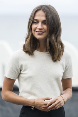 Alicia Vikander Poster 2769047