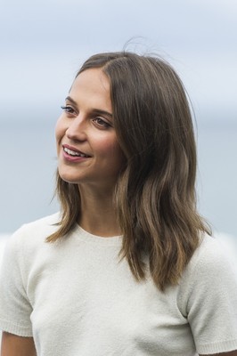Alicia Vikander Poster 2769056