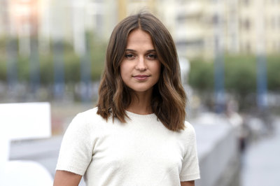Alicia Vikander Poster 2769080