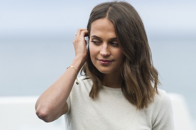 Alicia Vikander Poster 2769088