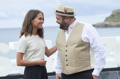 Alicia Vikander Poster 2769116