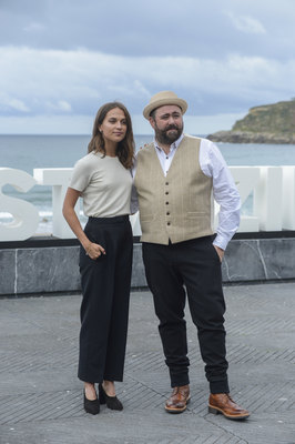 Alicia Vikander Poster 2769154