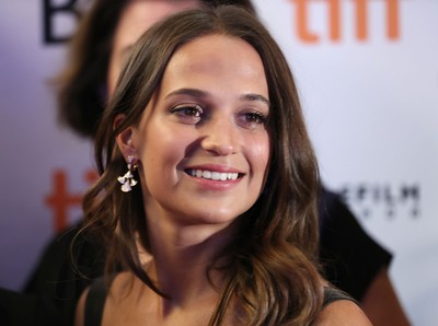 Alicia Vikander Poster 2769195