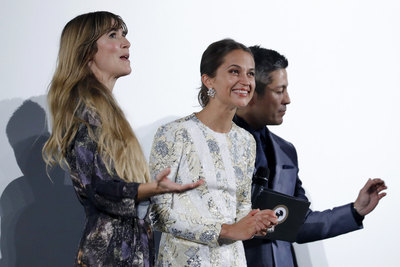 Alicia Vikander Poster 2769284