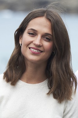 Alicia Vikander Poster 2769307