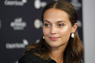 Alicia Vikander Poster 2769371