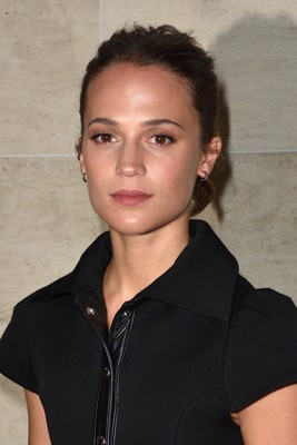 Alicia Vikander Poster 2815170