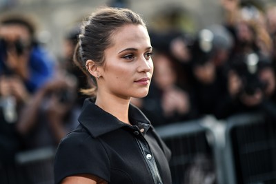 Alicia Vikander Poster 2815172