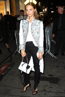 Alicia Vikander Poster 2882336
