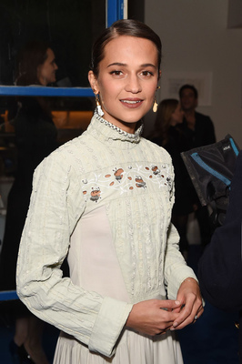 Alicia Vikander Poster 2882394