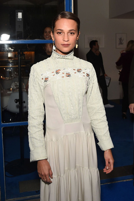 Alicia Vikander Poster 2882396