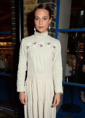 Alicia Vikander Poster 2882414