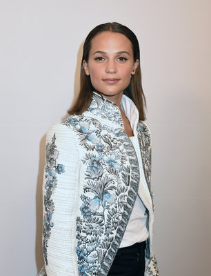 Alicia Vikander Poster 2882432