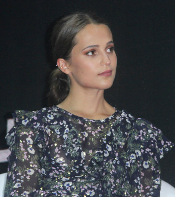 Alicia Vikander Poster 2954529
