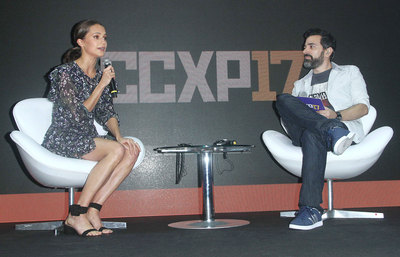 Alicia Vikander Poster 2954588